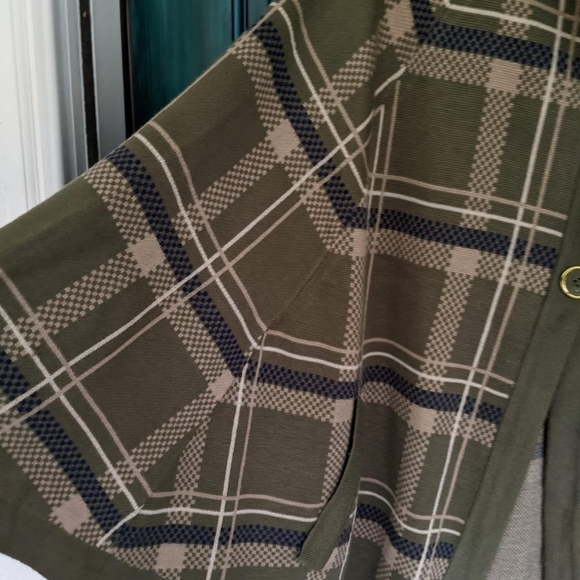 Olive Plaid Knit Button Cape by Hot in Hollywood - Picture 8 of 9
